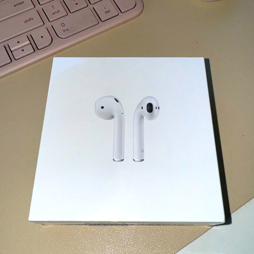 AirPods COMPLETELY UNOPENED